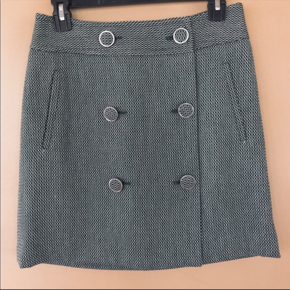Ann Taylor LOFT wrap skirt size 0